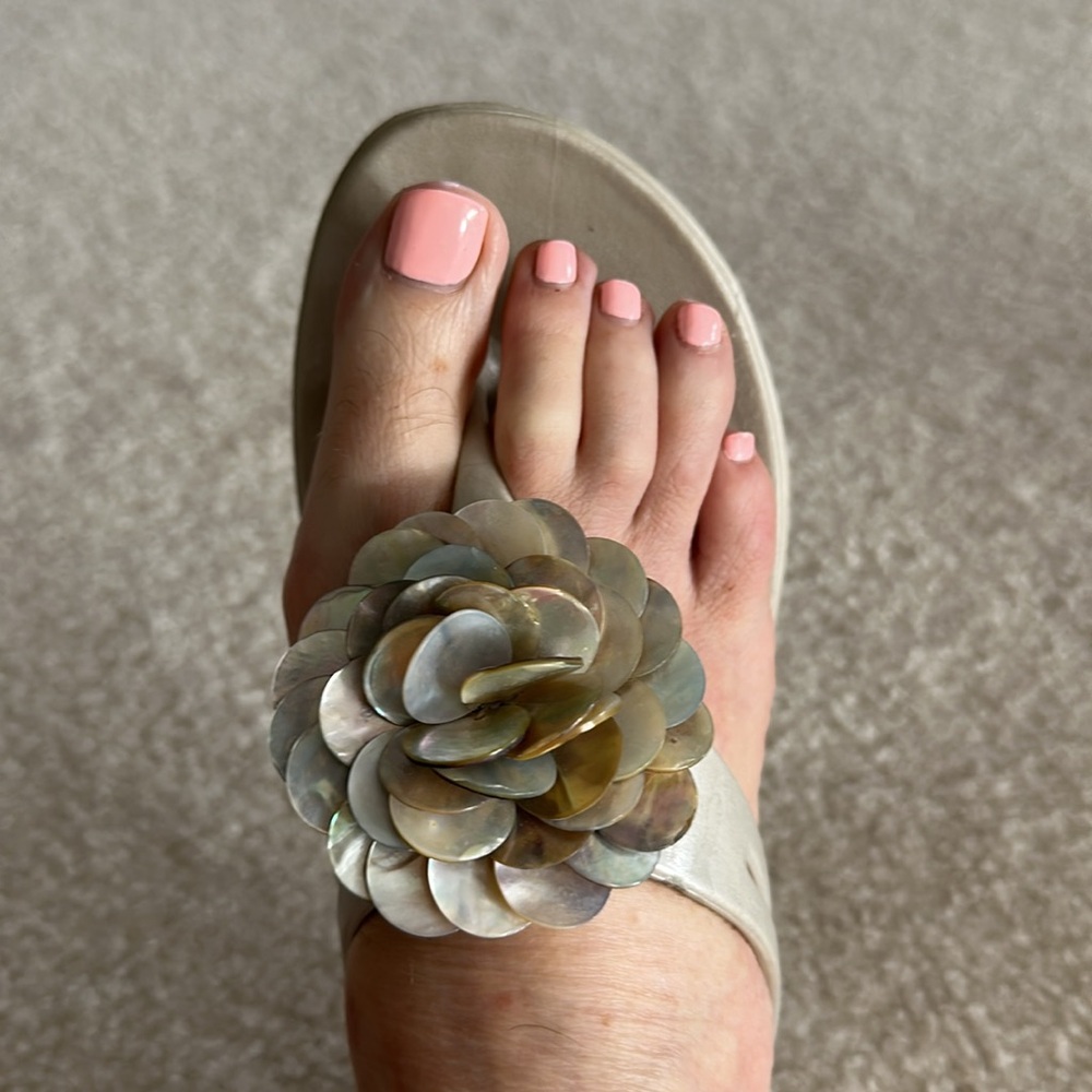OKAI SANDALS - Picture 2 of 5